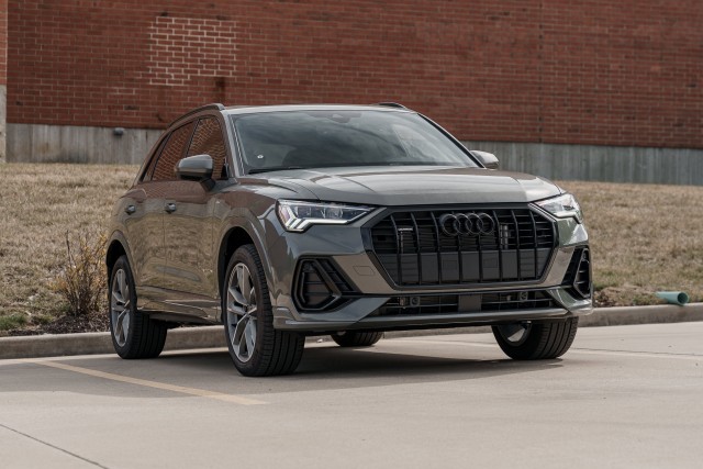 2025 Audi Q3 S Line Premium's photo