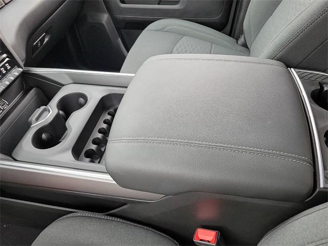 2025 Ram 2500 Big Horn photo 20