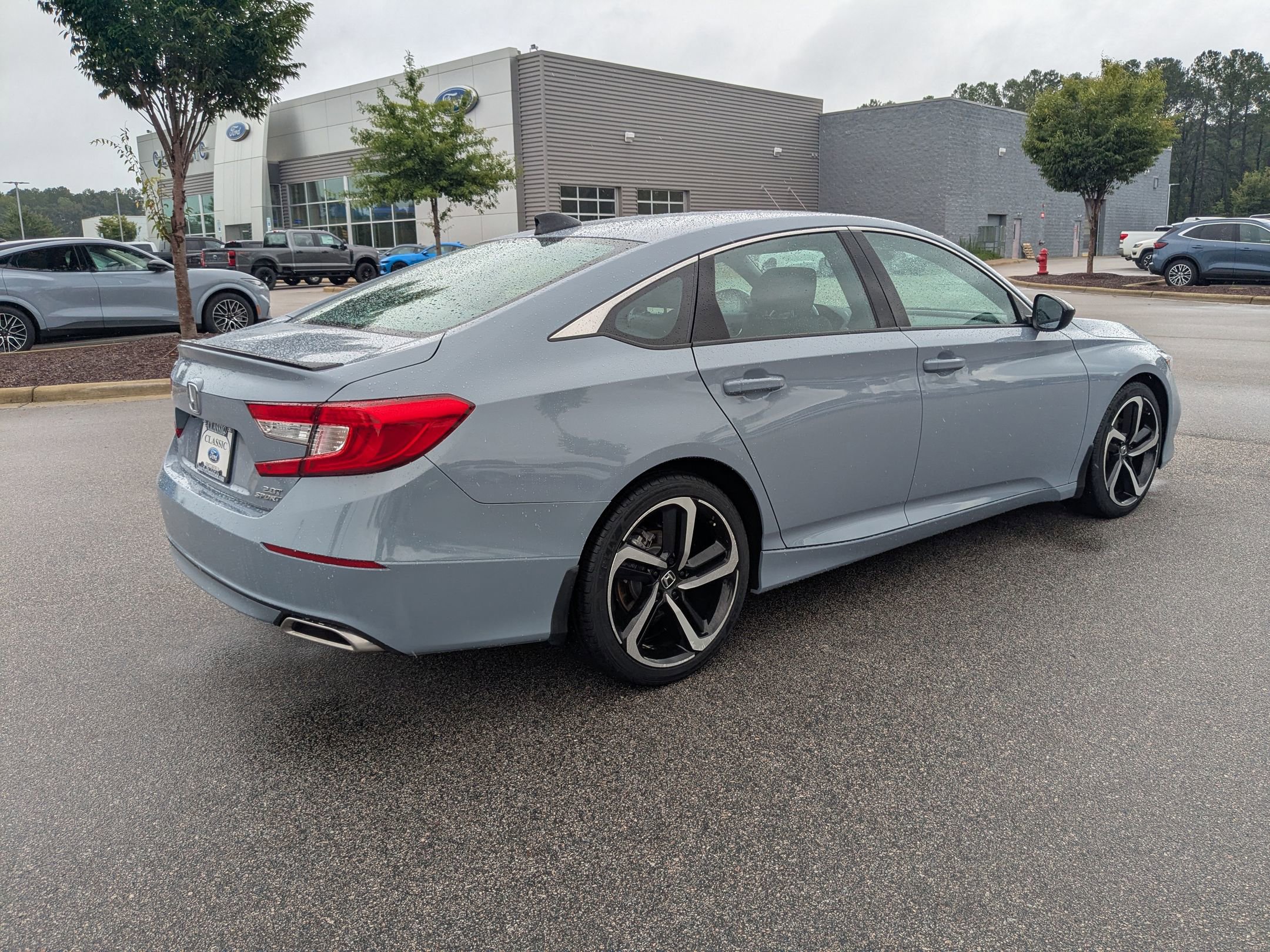 2022 Honda Accord Sport 2.0T photo 7