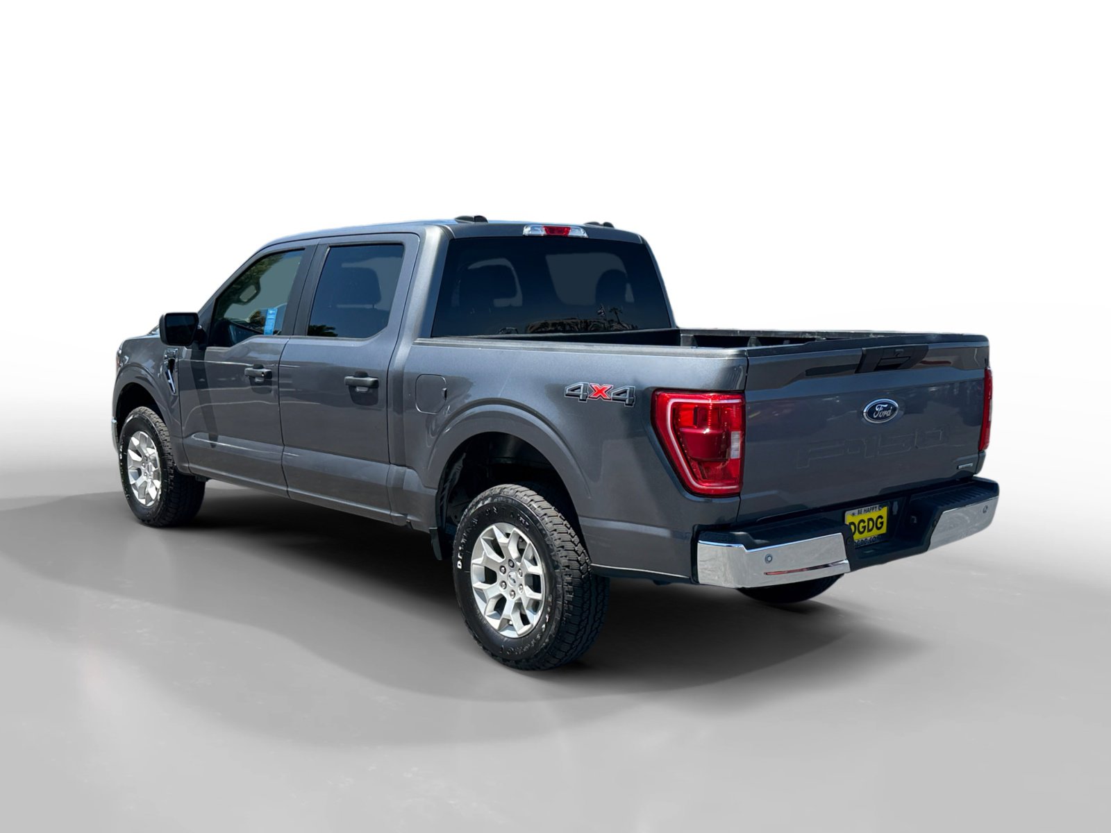 2023 Ford F-150 XLT photo 3