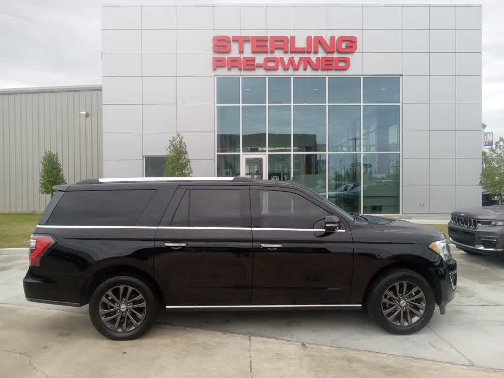 2021 Ford Expedition Limited's photo