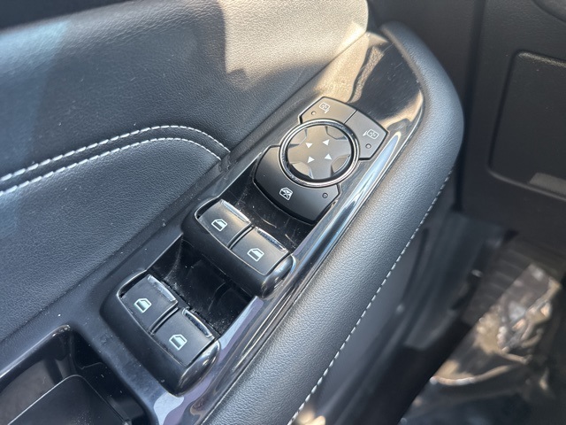 2019 Ford Edge Titanium photo 16