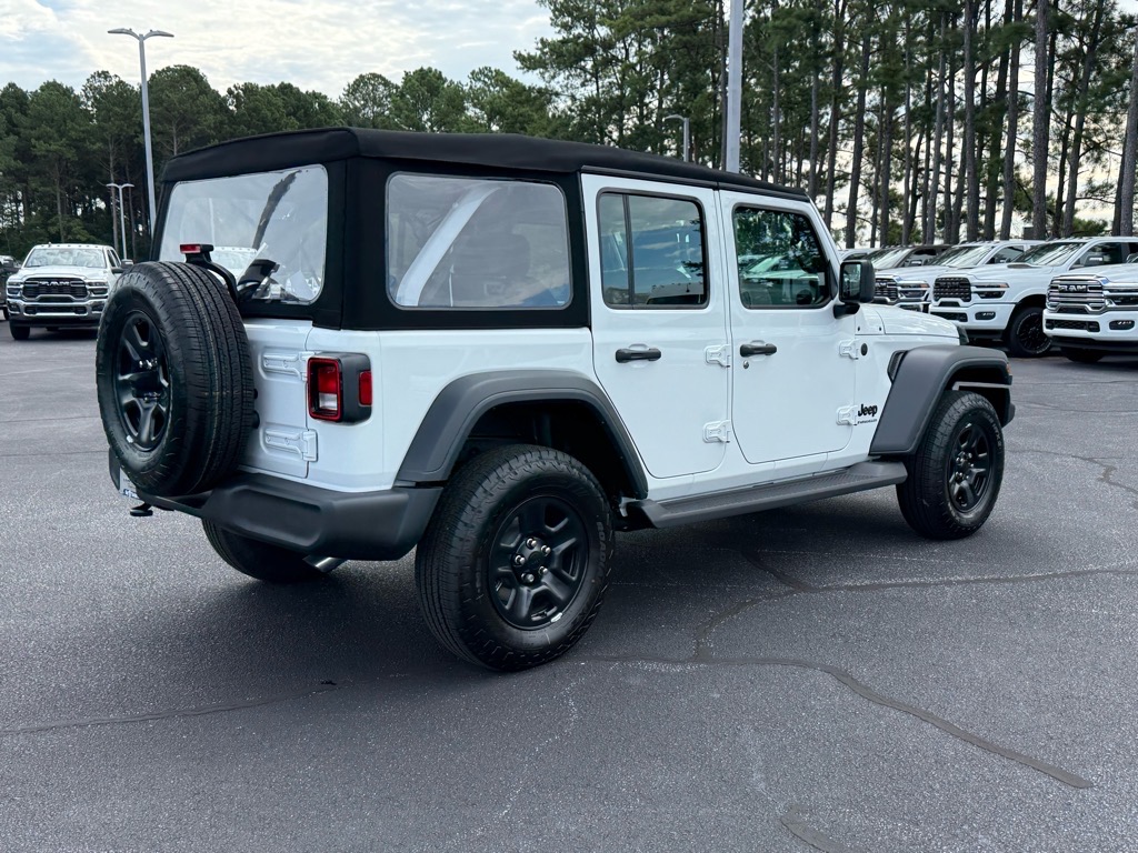 2025 Jeep Wrangler Sport photo 3