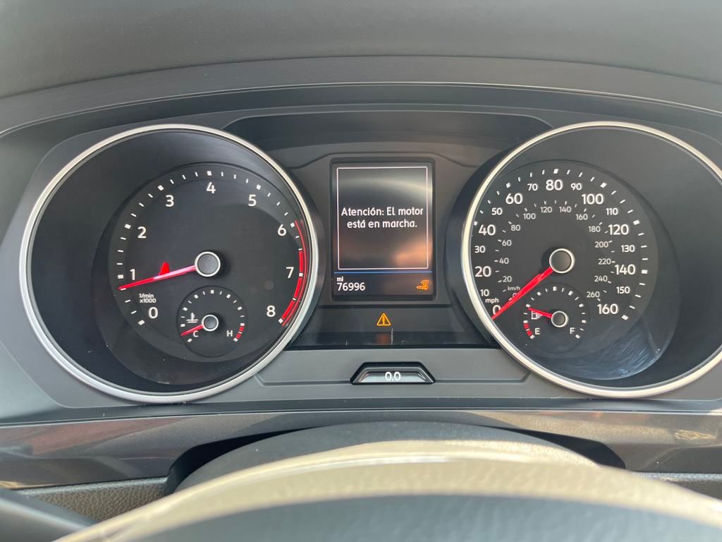 2021 Volkswagen Tiguan SE photo 10