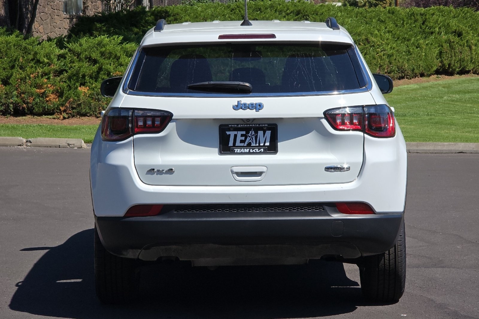 2024 Jeep Compass North Edition Latitude photo 3