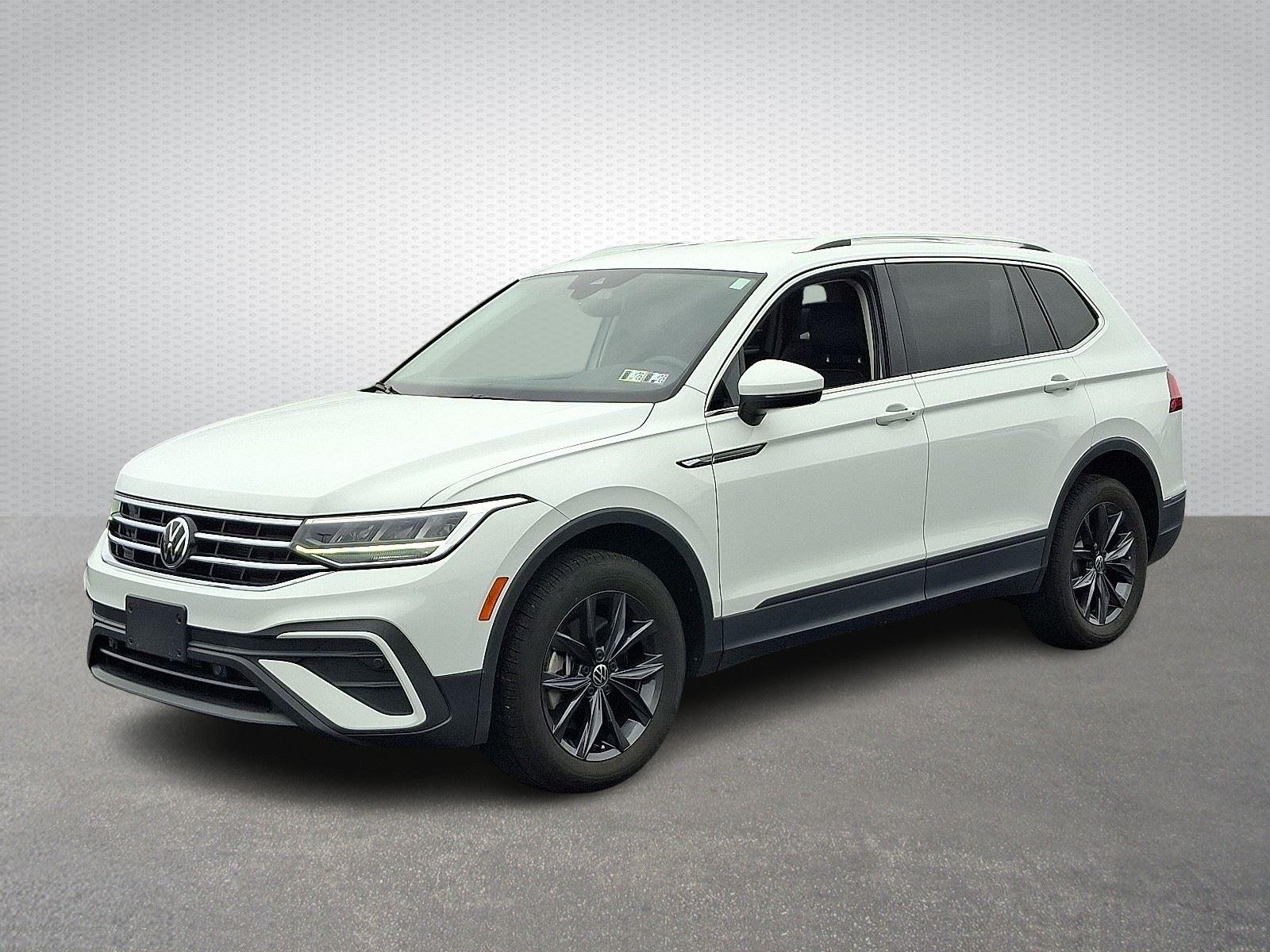 2022 Volkswagen Tiguan SE photo 3