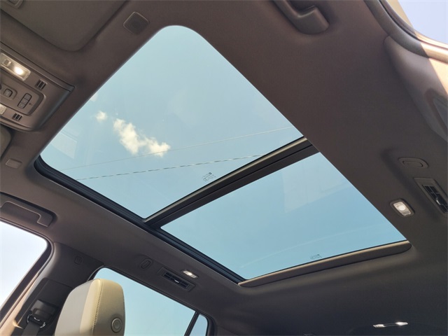 2021 Chevrolet Tahoe LT photo 17