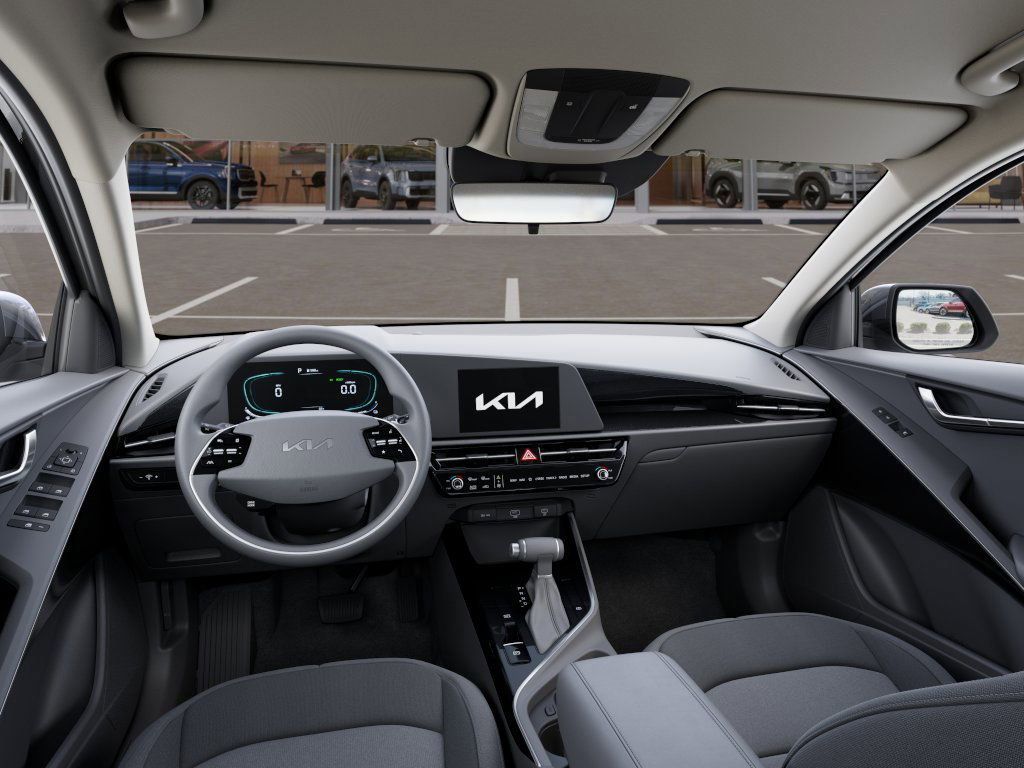 2025 Kia Niro LX photo 6