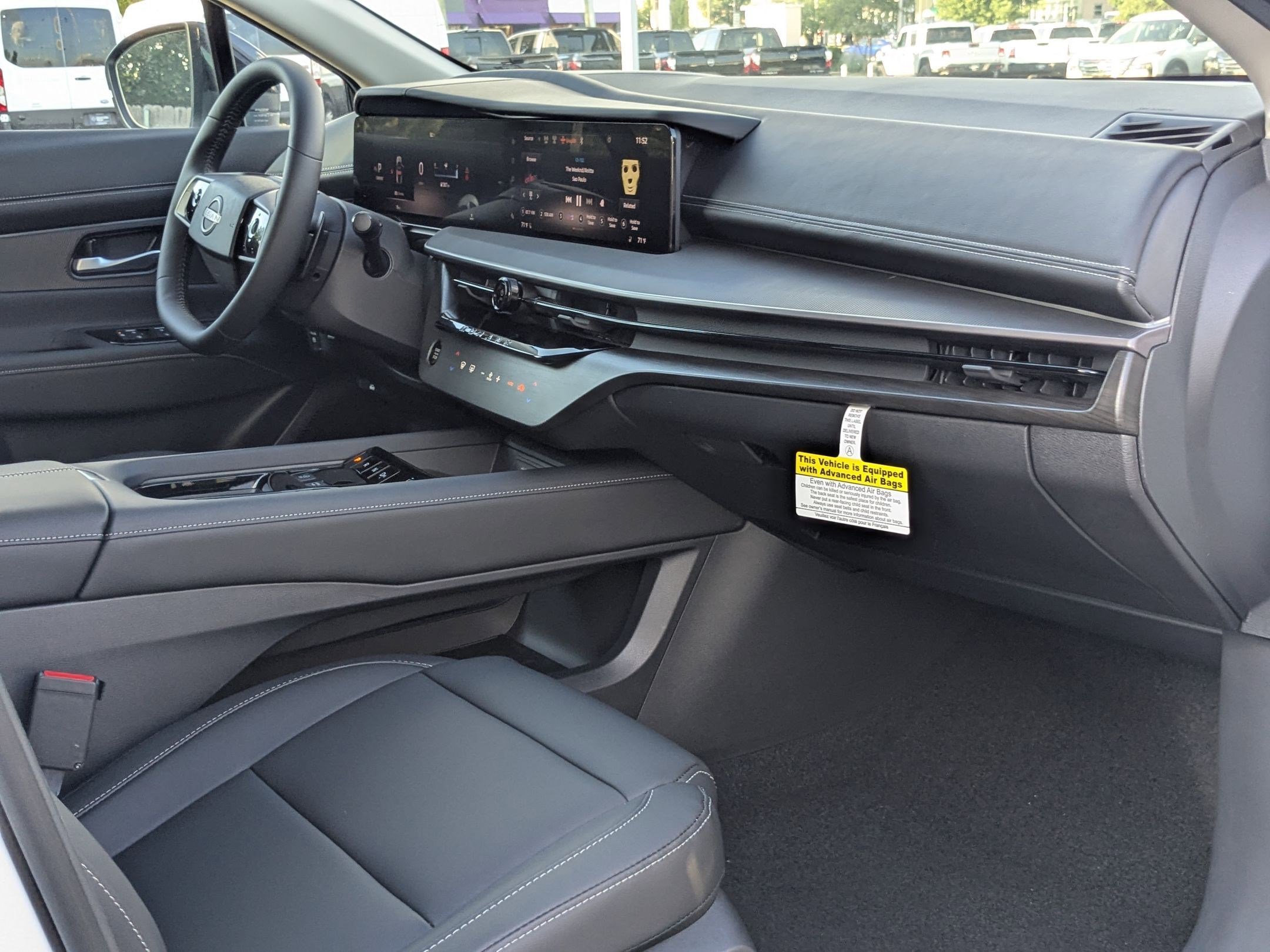 2025 Nissan Murano SV photo 22