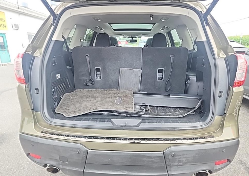 2022 Subaru Ascent Onyx Edition photo 9