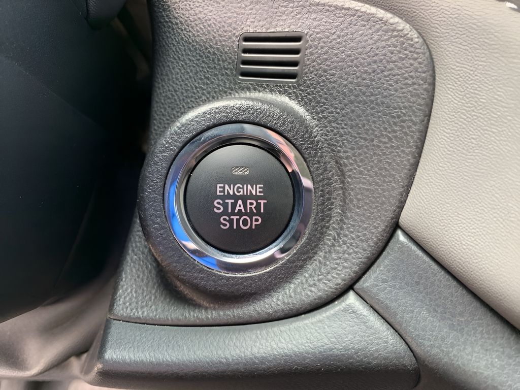2020 Subaru Outback Onyx Edition XT photo 22