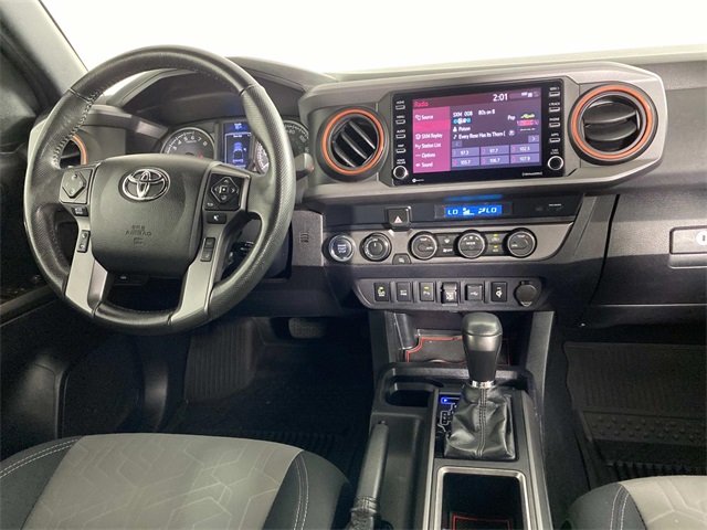 2022 Toyota Tacoma TRD Sport V6 photo 13