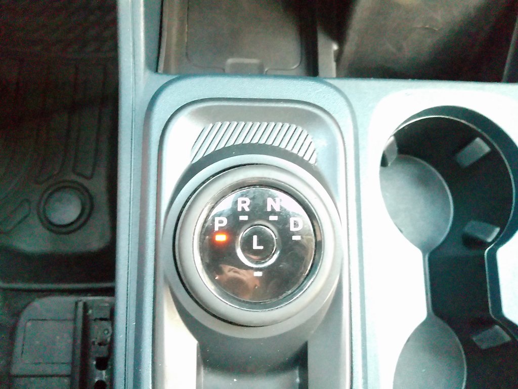 2022 Ford Maverick XL photo 24