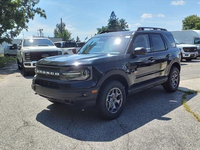 2024 Ford Bronco Sport Badlands photo 3