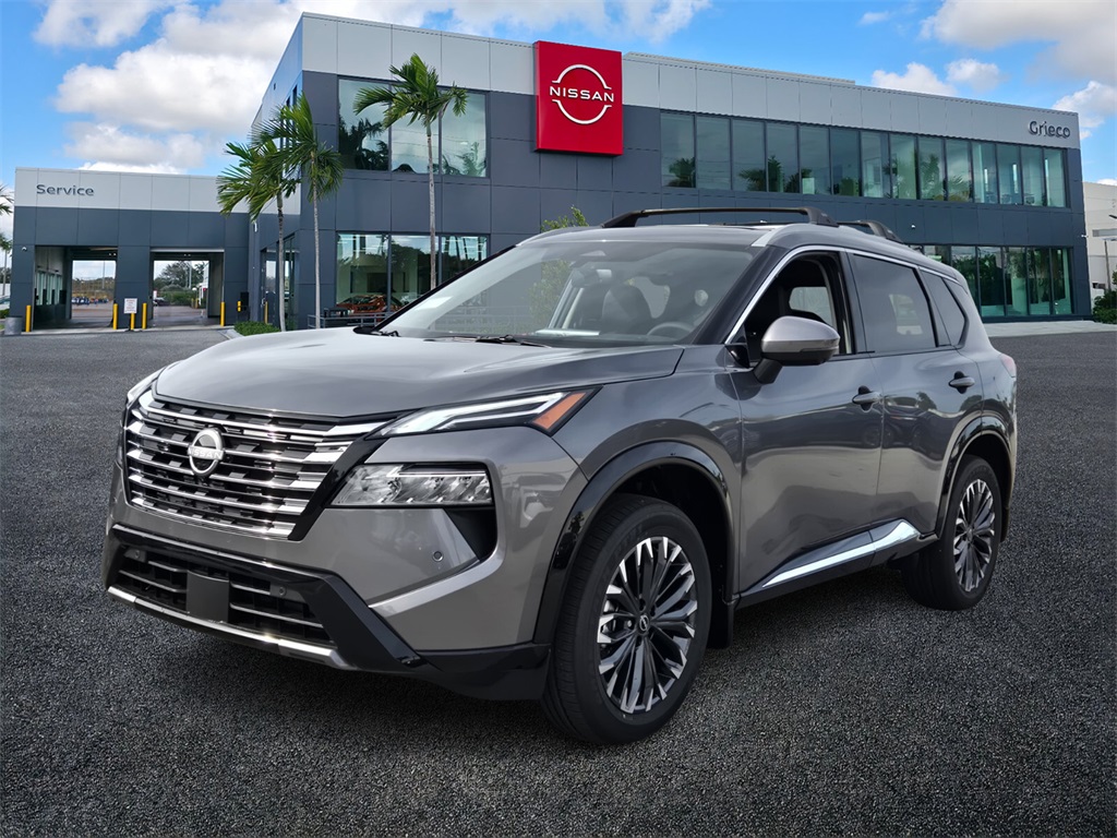 2026 Nissan Rogue Platinum photo 3