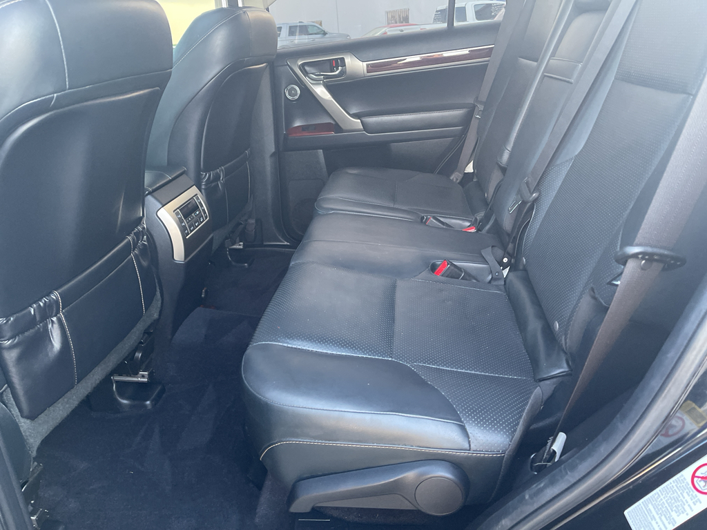 2019 Lexus GX 460 Luxury photo 20