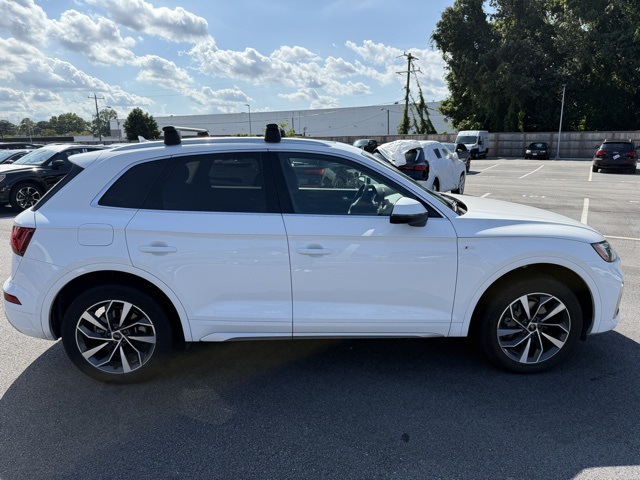 2023 Audi Q5 45 S line Premium Plus photo 4