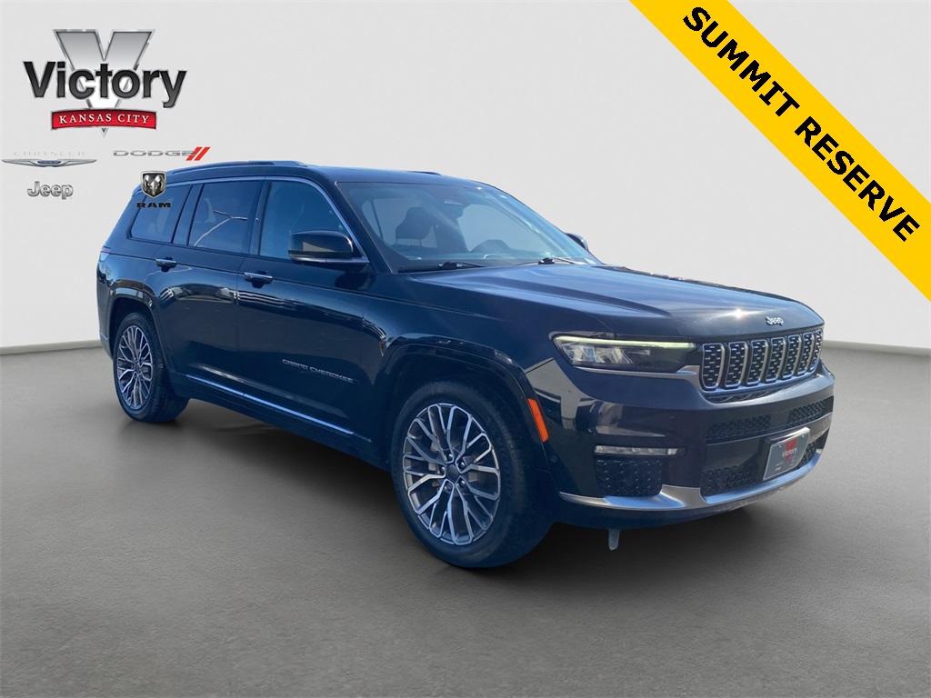 2021 Jeep Grand Cherokee L Summit Reserve's photo