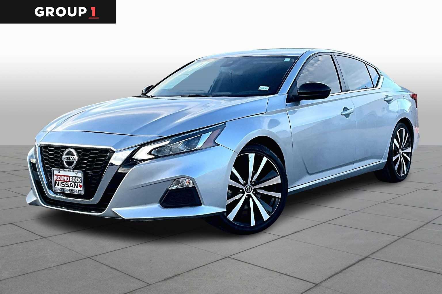 2022 Nissan Altima SR