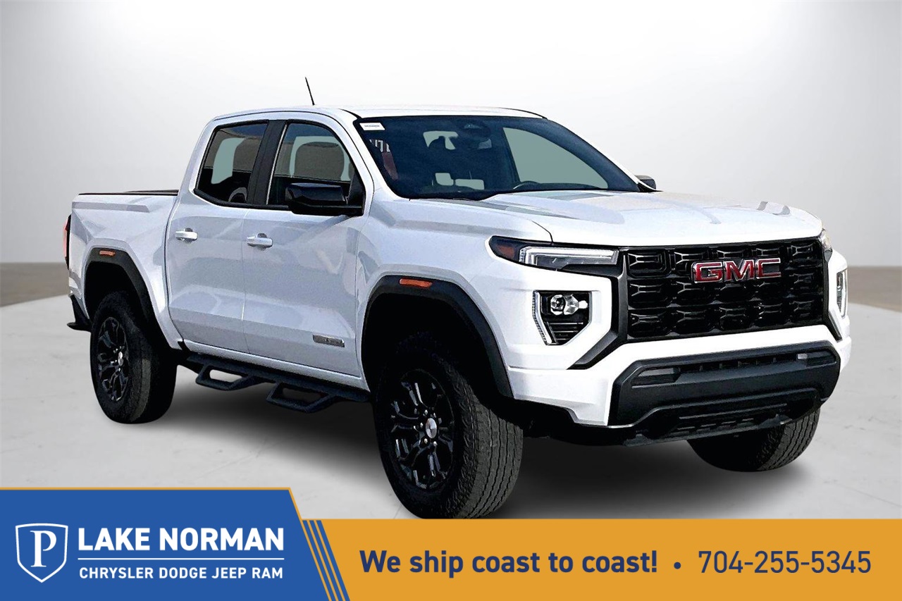 2024 GMC Canyon Elevation's photo