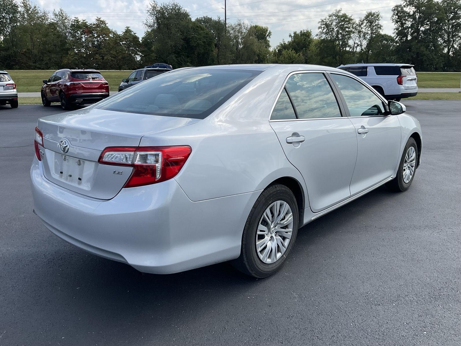 2014 Toyota Camry L photo 6