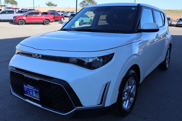 2024 Kia Soul LX