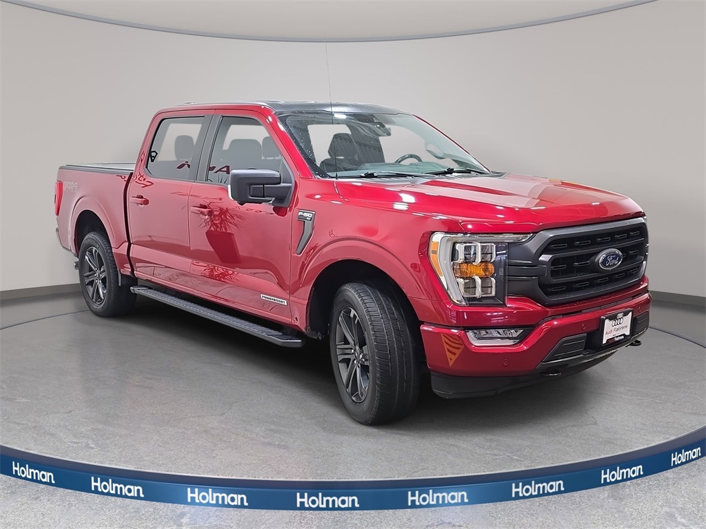 2021 Ford F-150 XLT photo 3