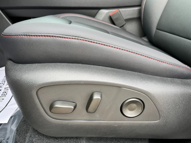 2026 Chevrolet Traverse Z71 photo 27