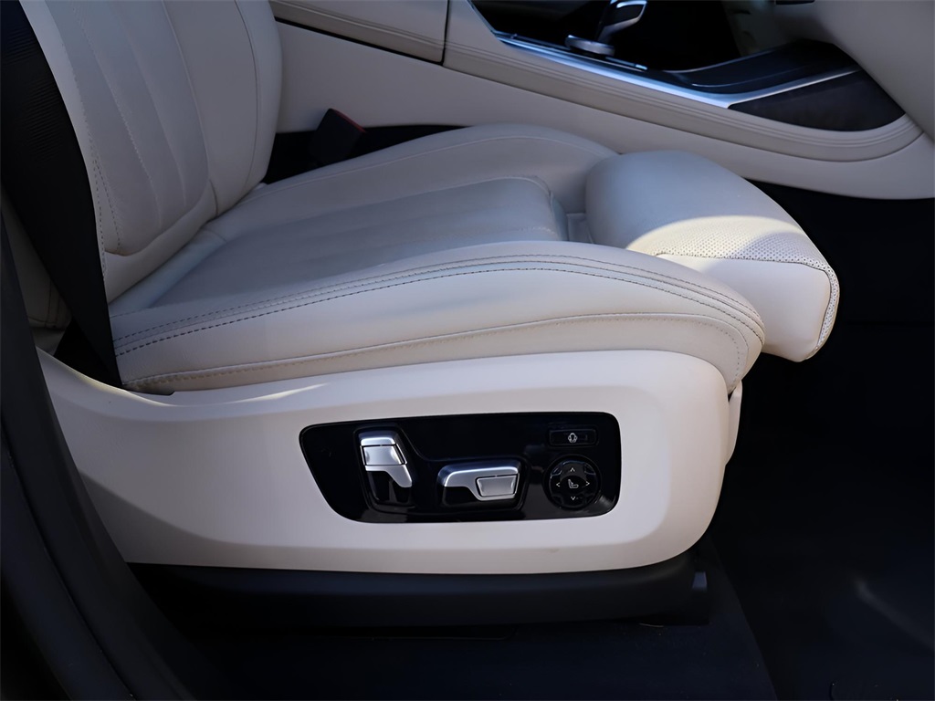 2021 Bmw X7 xDrive40i photo 12