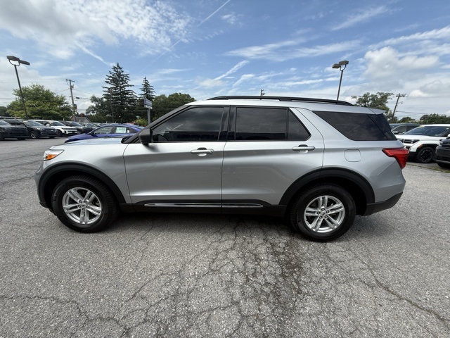 2020 Ford Explorer XLT photo 6