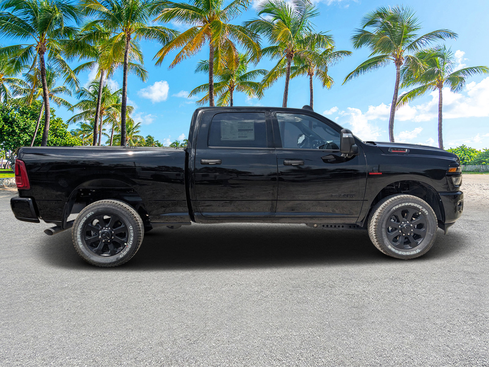 2025 Ram 2500 Big Horn photo 2