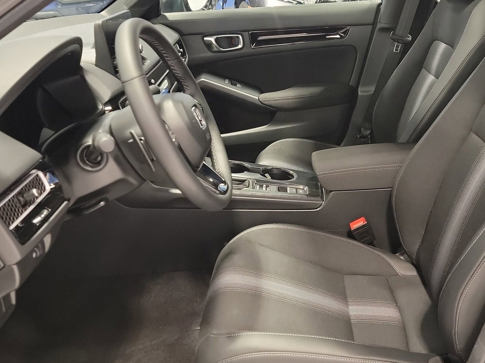 2026 Honda Civic Hybrid Sport photo 4