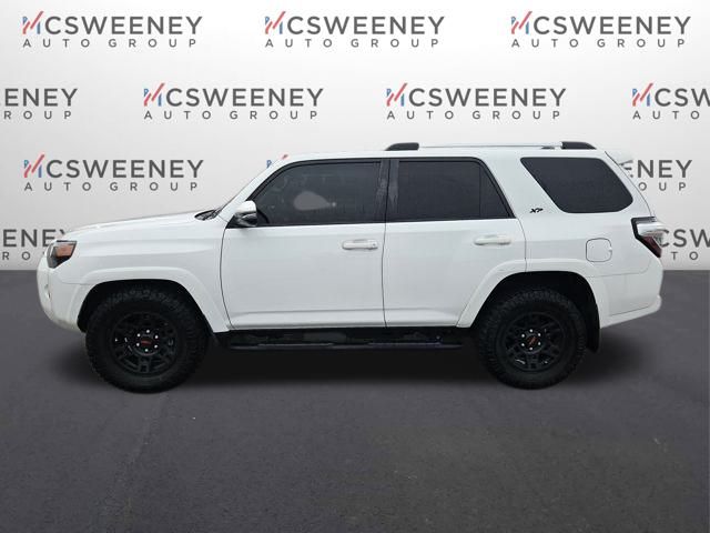 2021 Toyota 4Runner SR5 Premium photo 2