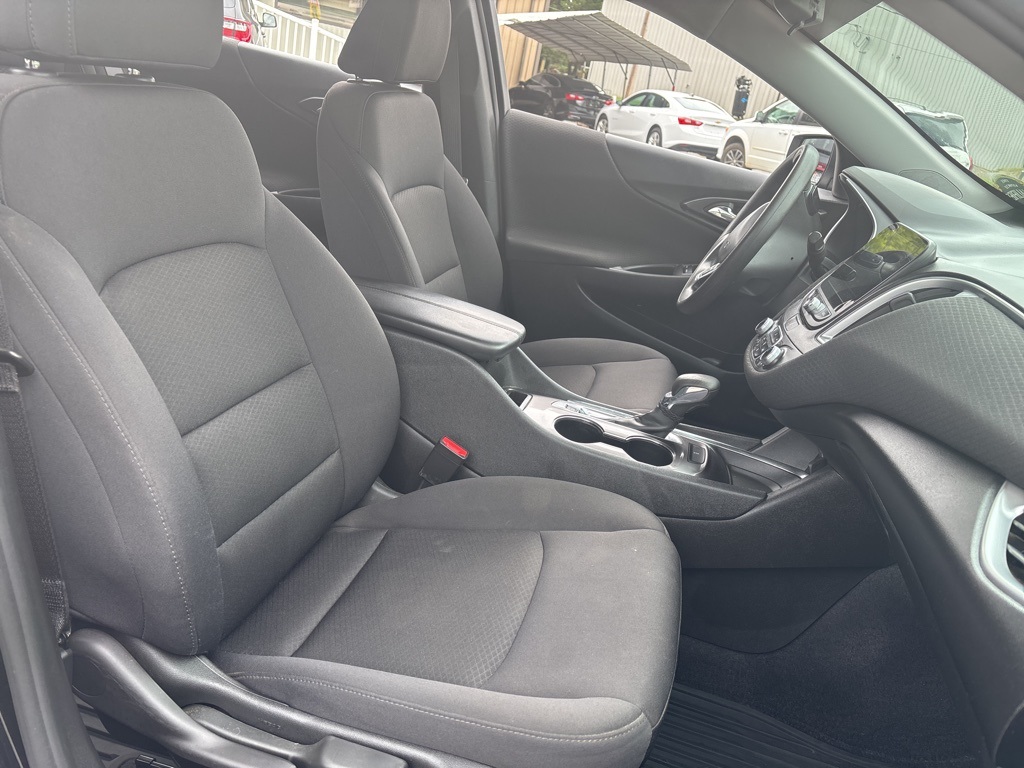 2023 Chevrolet Malibu 1LT photo 7