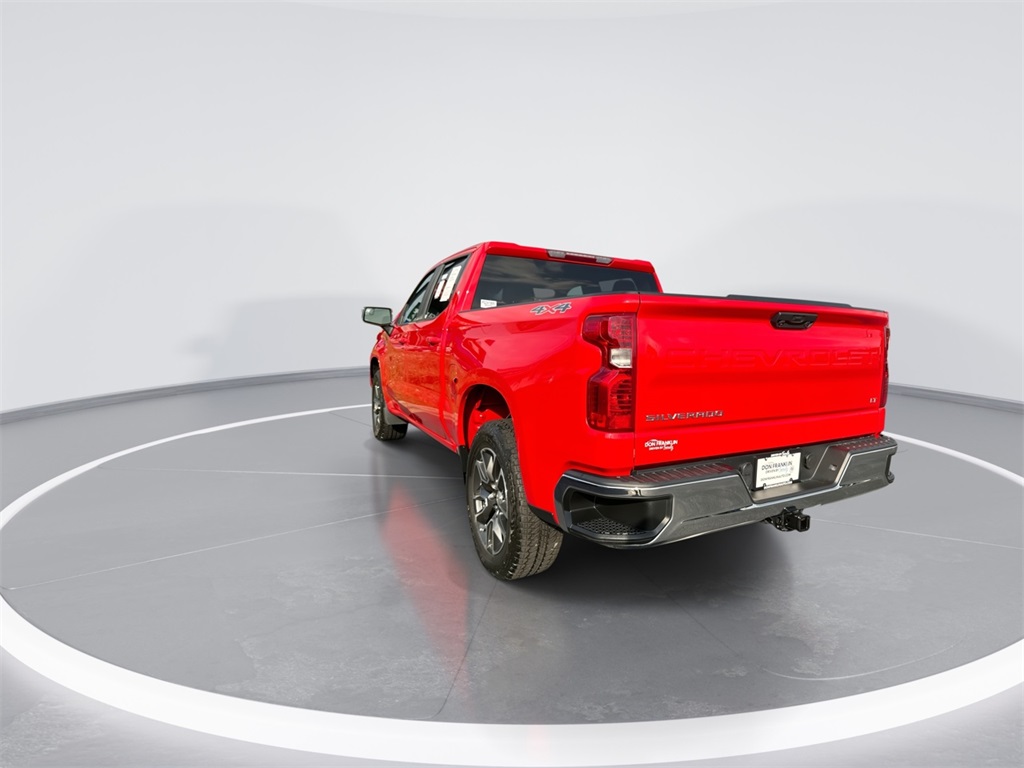2023 Chevrolet Silverado 1500 LT photo 6