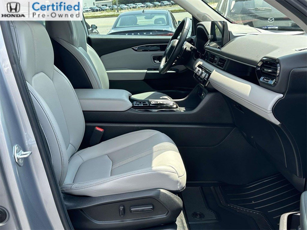 2023 Honda Pilot EX-L photo 32
