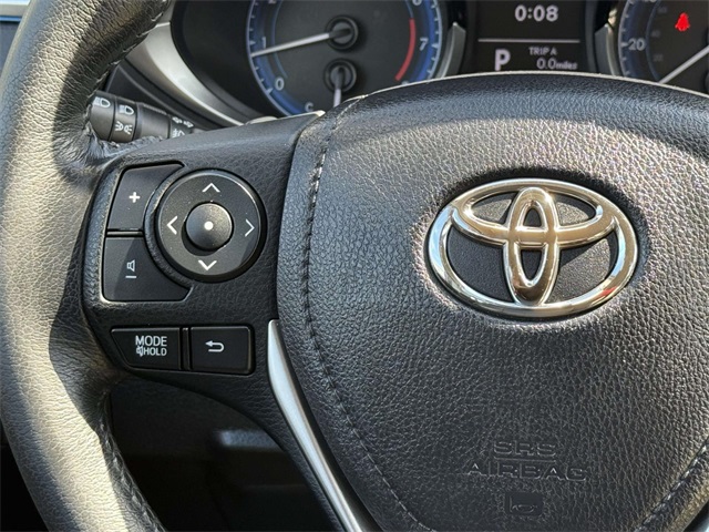 2014 Toyota Corolla Plus photo 20
