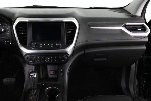 2017 Gmc Acadia SLT photo 18
