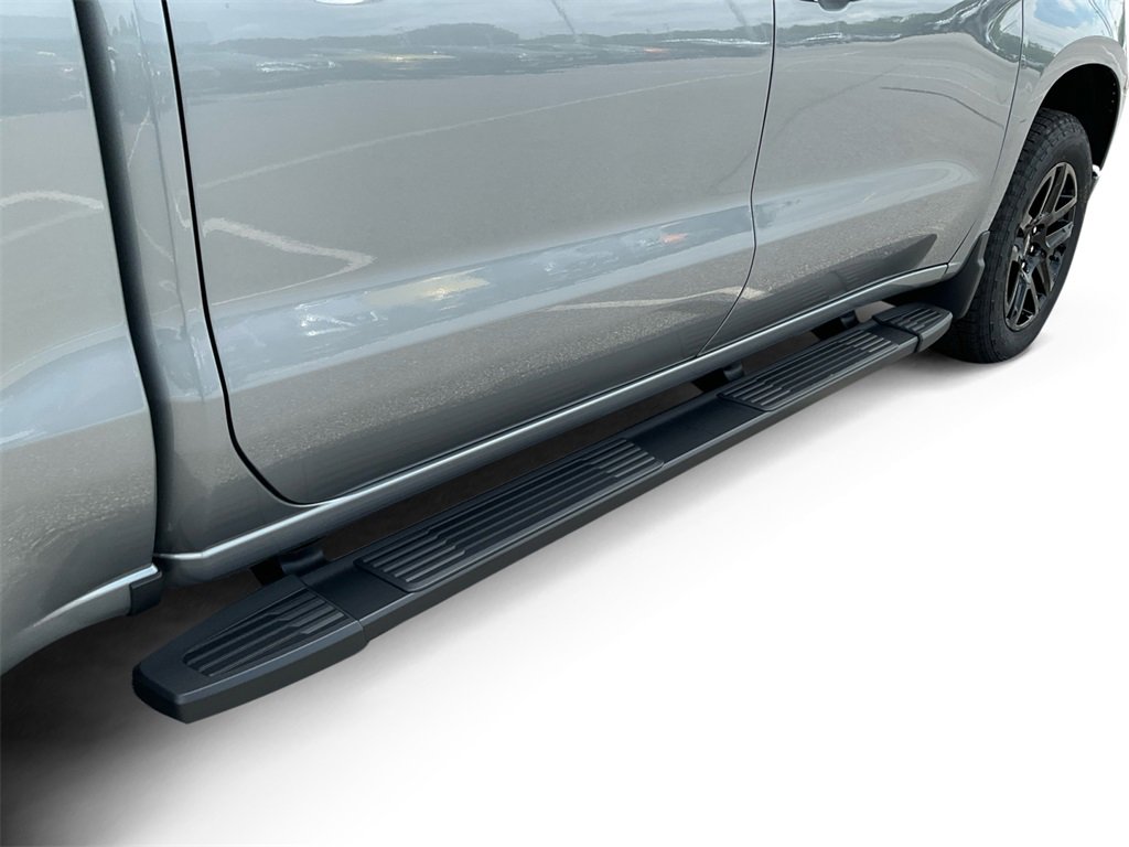 2025 Chevrolet Silverado 1500 Custom photo 16