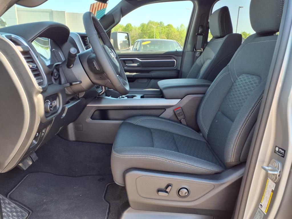 2025 Ram 1500 Big Horn Lone Star photo 3
