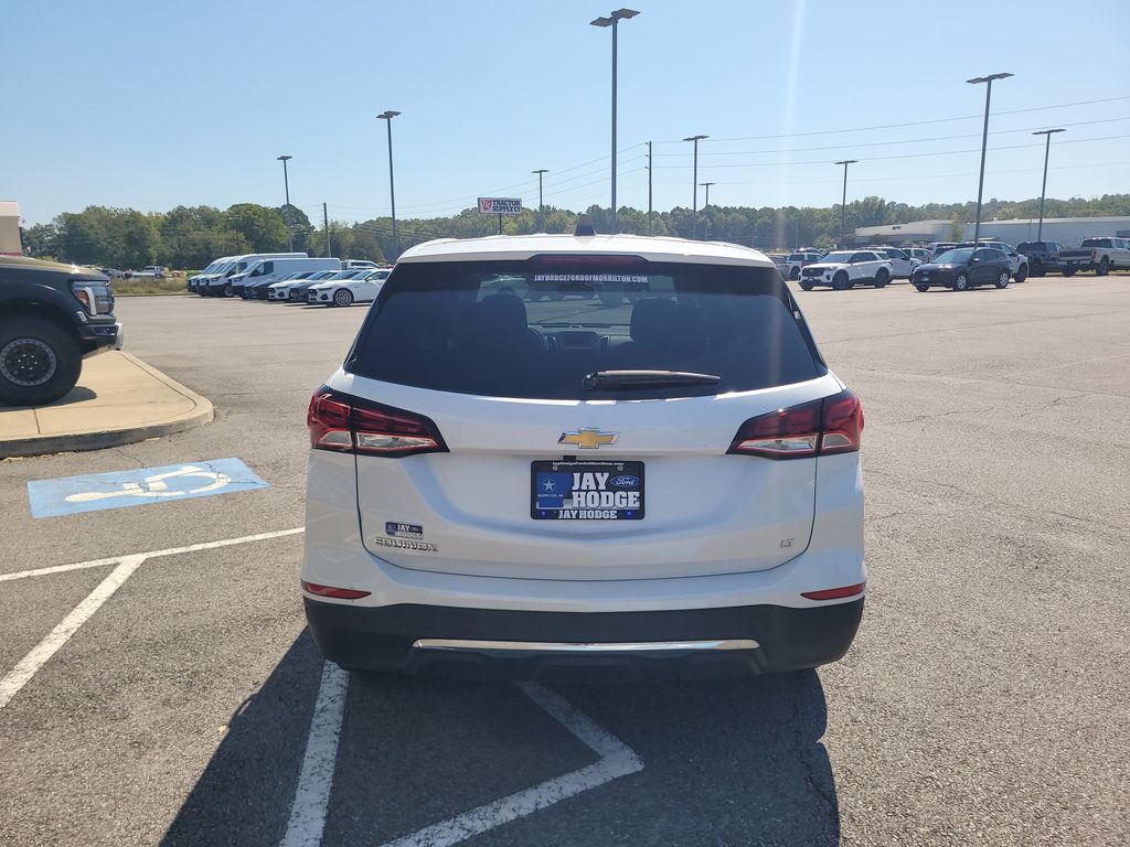 2023 Chevrolet Equinox LT photo 4