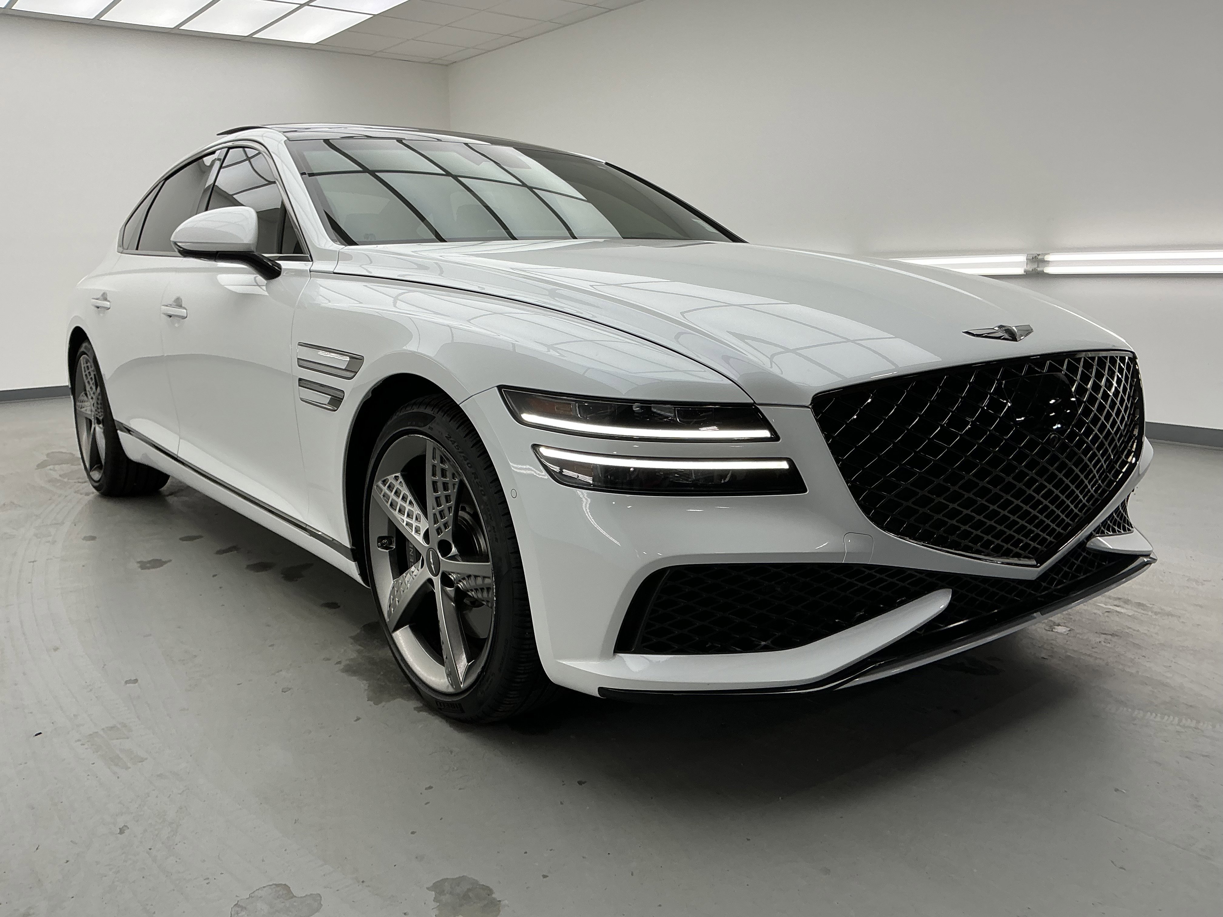 2024 Genesis G80 3.5T Sport photo 2