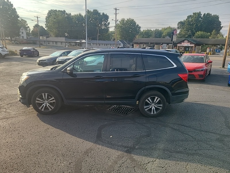 2017 Honda Pilot EX-L photo 2