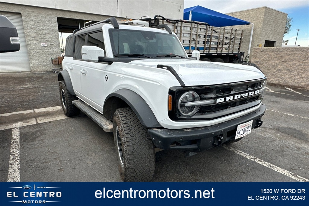2023 Ford Bronco 4-Door Outer Banks's photo
