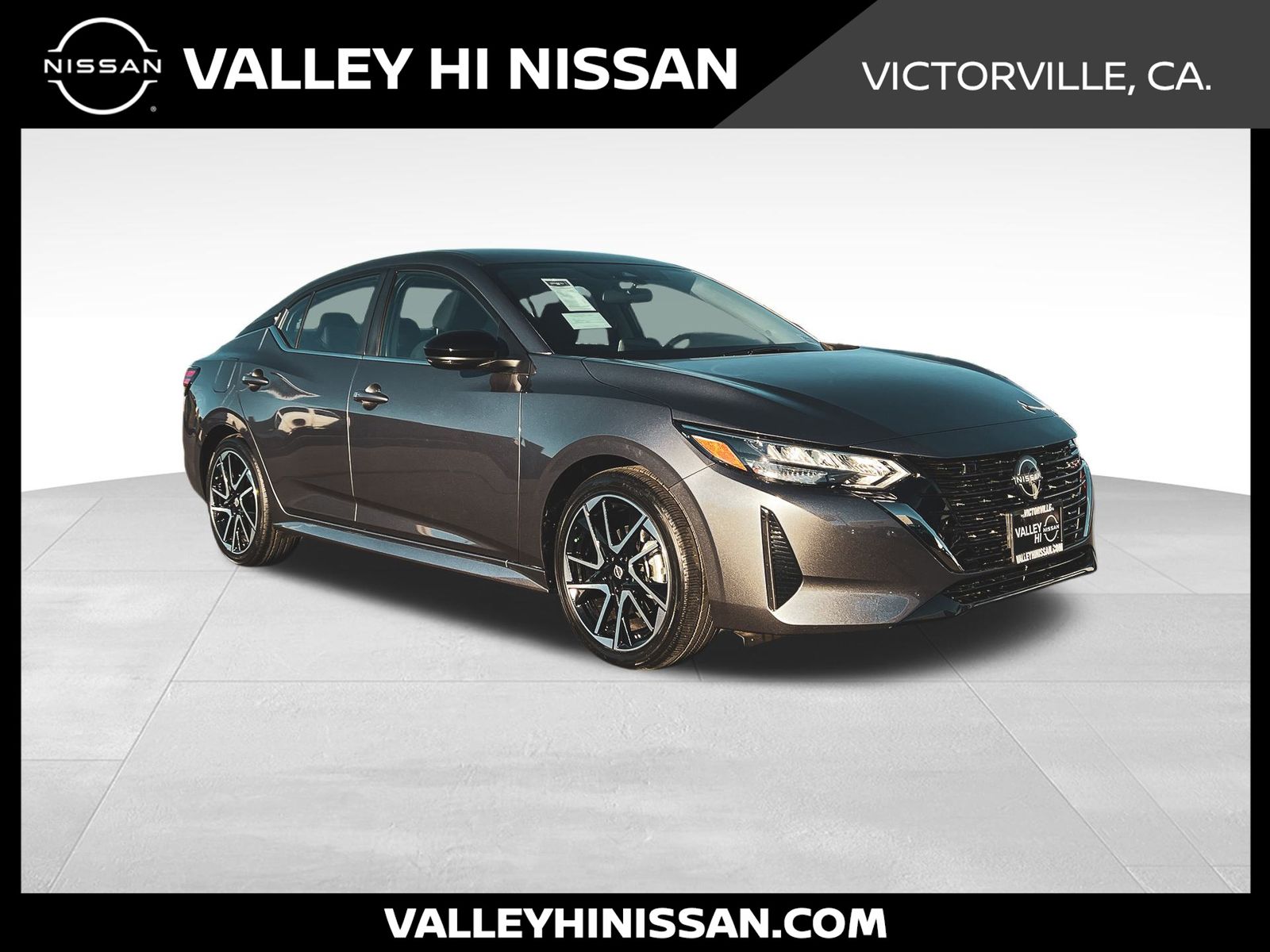 2025 Nissan Sentra SR's photo