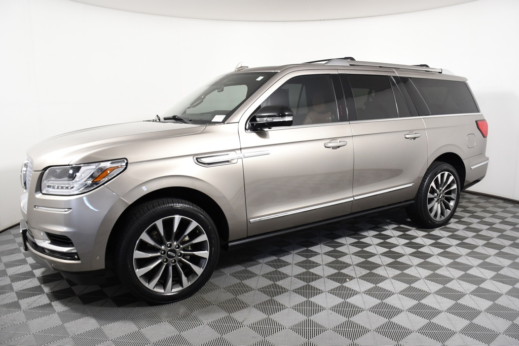 Used 2020 Lincoln Navigator Reserve L with VIN 5LMJJ3LT0LEL22968 for sale in Richfield, Minnesota