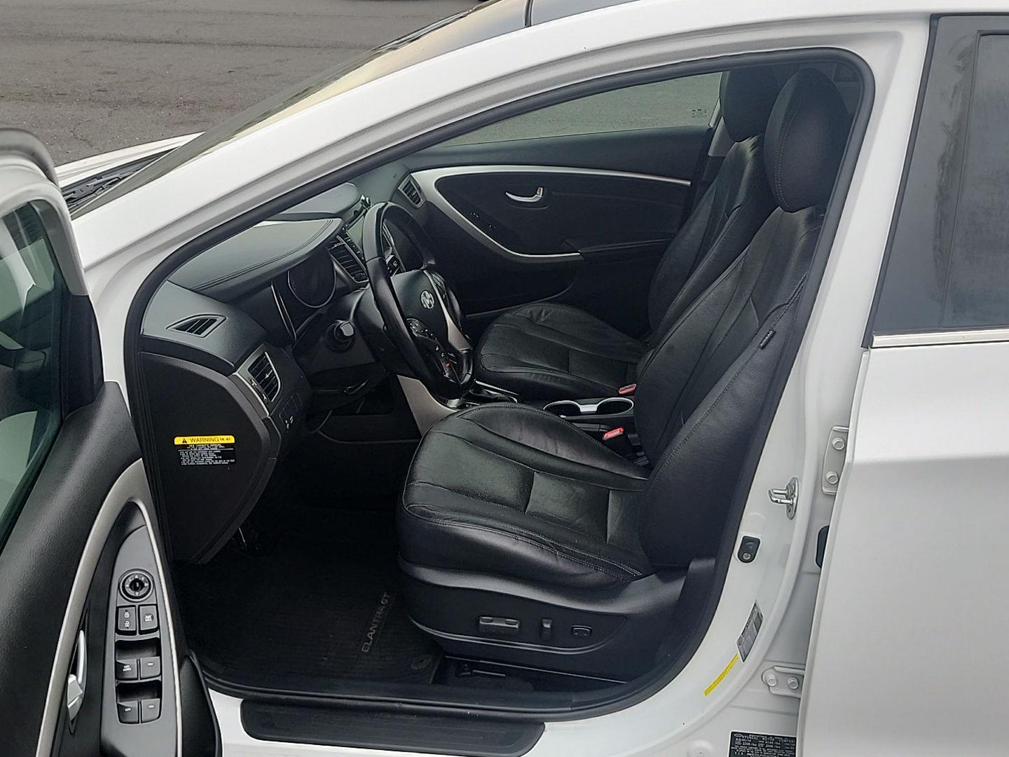 2014 Hyundai Elantra GT photo 17