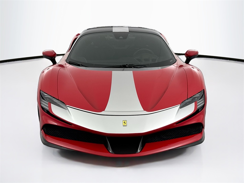 2022 Ferrari SF90 Stradale Base photo 2
