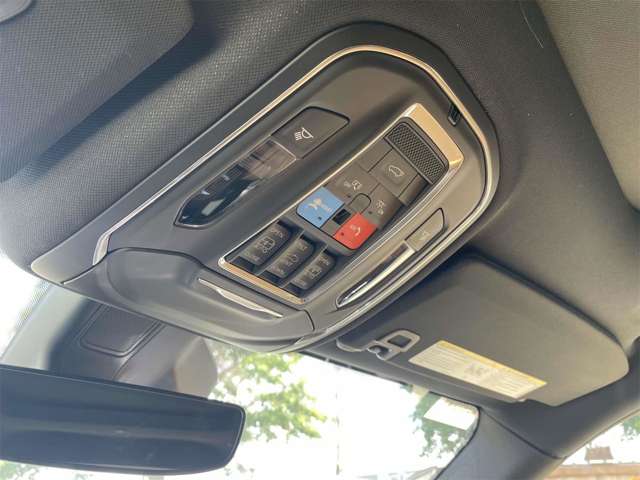 2025 Jeep Grand Cherokee L Summit photo 16