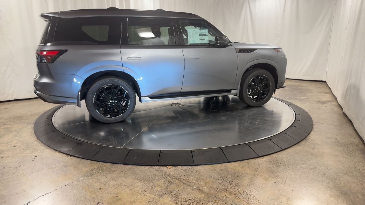2026 Infiniti QX80 Sensory photo 2